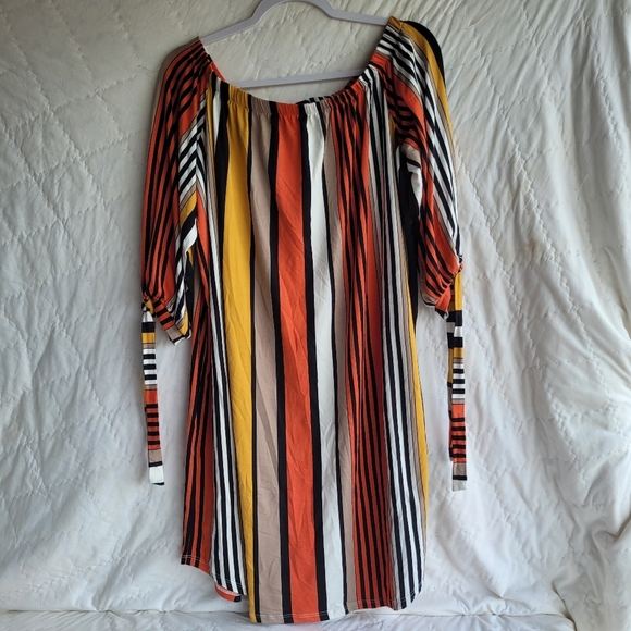 Absolutely love it Dresses & Skirts - Absolutely Love It Womens Top Or Short Dress Size 2X off the shoulder